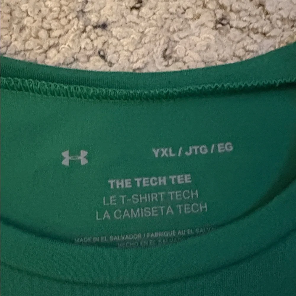 NWOT Under Armour Notre Dame Tee - Picture 4 of 4